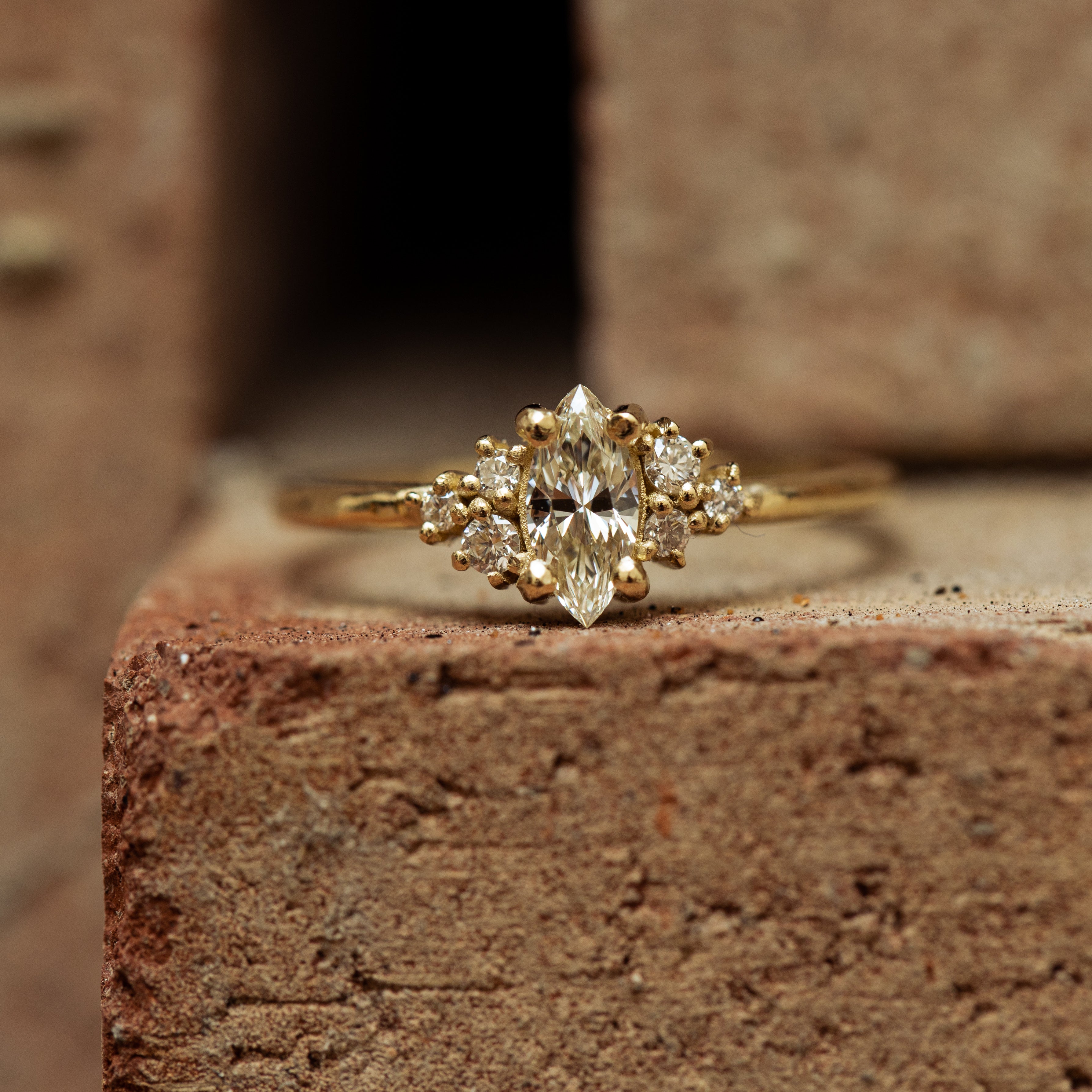 Vertical Marquise-Cut Diamond Cluster Ring Kwintner