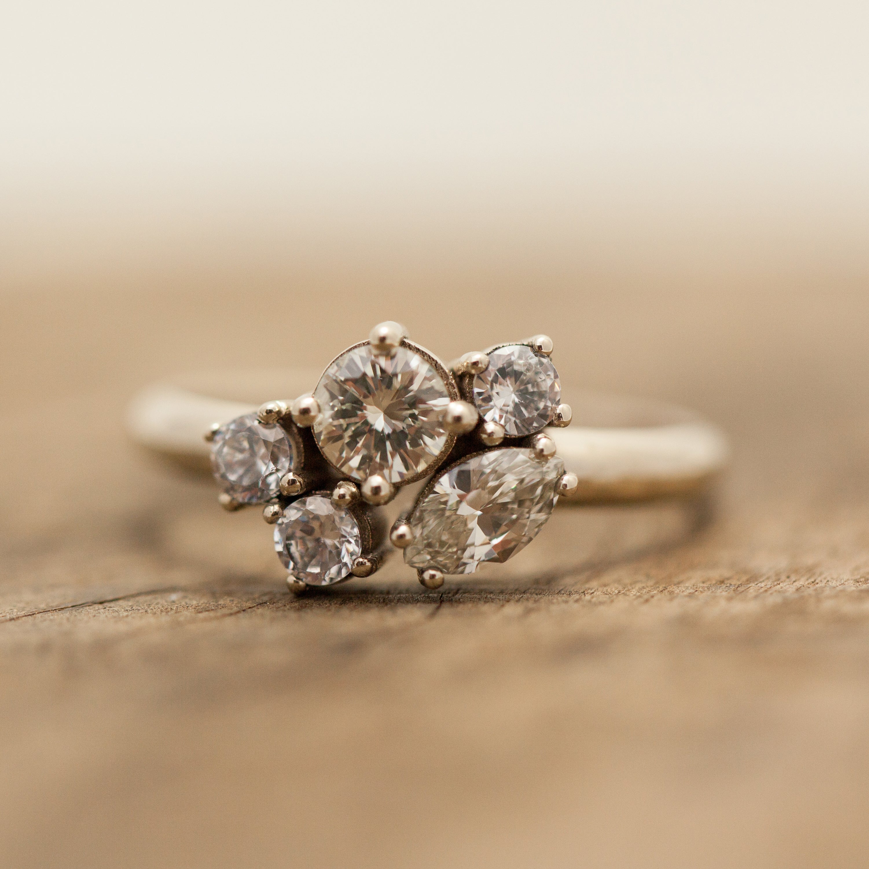 Diamond Cluster Ring Kwintner