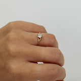 Asymmetric Spreading Branch Engagement Ring