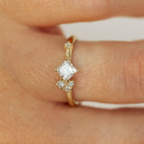 Square Diamond Ring with Asymmetric Cluster Setting