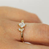 Square Diamond Ring with Asymmetric Cluster Setting