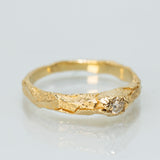Tapered Cracked Earth Ring With White Diamond