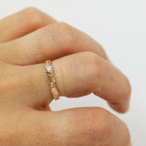 Tapered Cracked Earth Ring With White Diamond
