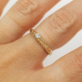 Tapered Cracked Earth Ring With White Diamond