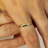 Slim Straight Edges faceted Band