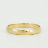 Slim Straight Edges faceted Band