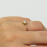 Symmetric Spreading Branch Ring with Champagne Diamond