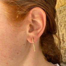 Load image into Gallery viewer, 14k gold Short branch earrings
