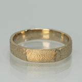 Hammered Texture Fingerprint Wedding Band Set