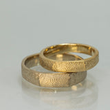 Hammered Texture Fingerprint Wedding Band Set