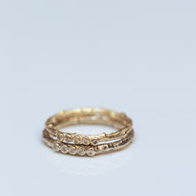 Load image into Gallery viewer, Row of diamonds branch ring

