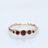 Branch Ring with Graduated-Size Rubies