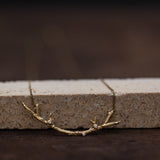 Branch Horn necklace scattered with diamonds