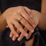 Concave Ring with Diamond Trail Setting