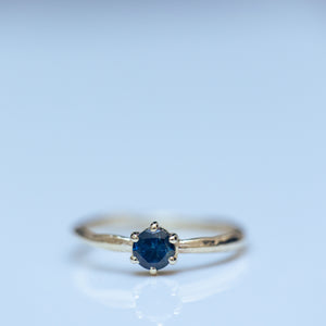 Blue sapphire solitaire raw ring