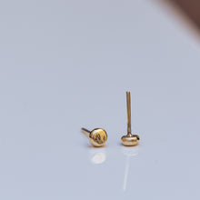 Load image into Gallery viewer, Raw dot stud earrings
