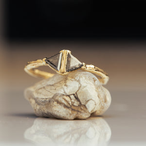 Triangles branch ring with grey diamonds