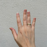 טבעת זהב גולמית גולמית מחוספסת