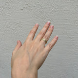 טבעת זהב גולמית גולמית מחוספסת