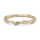 Split Trunk Ring Scattered with Diamonds