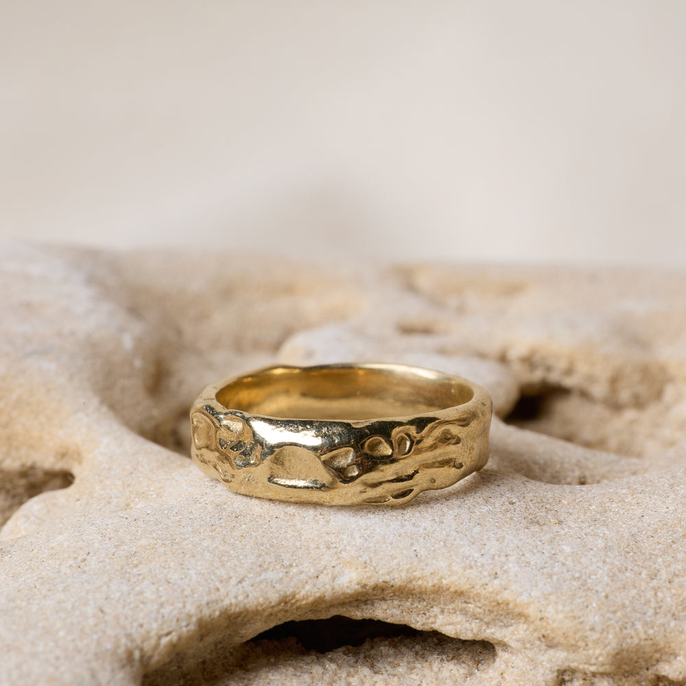 Raw Ring with Liquid-Like Texture