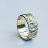 Gold Ring with Vein-Like Texture