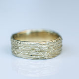 Gold Ring with Straight-Edged Kernel Texture