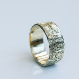 Gold Ring with Vein-Like Texture