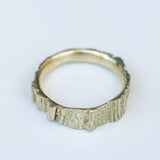 Narrow Grooved Texture Gold Ring