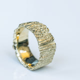 Wide Grooved Tree Trunk Ring