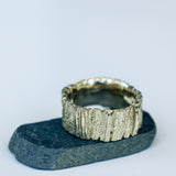 Wide Grooved Tree Trunk Ring