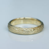 Medium-Width Tree Trunk Ring