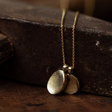 Load image into Gallery viewer, Double plate fingerprints necklace
