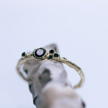 Load image into Gallery viewer, Asymmetric black diamonds branch ring
