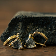 Load image into Gallery viewer, Tourmalin Quartz earrings
