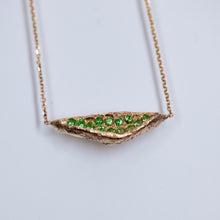 Load image into Gallery viewer, Green Garnet concave necklace
