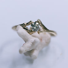 Load image into Gallery viewer, Spread branch engagement ring
