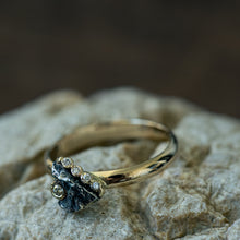 Load image into Gallery viewer, Meteorite and diamonds gold ring
