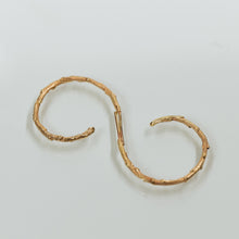 Load image into Gallery viewer, 14k gold hoop branch earrings
