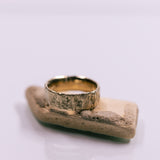Tree stump gold ring