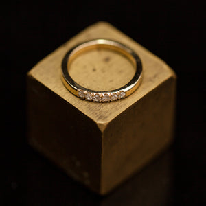 6 stone gold ring