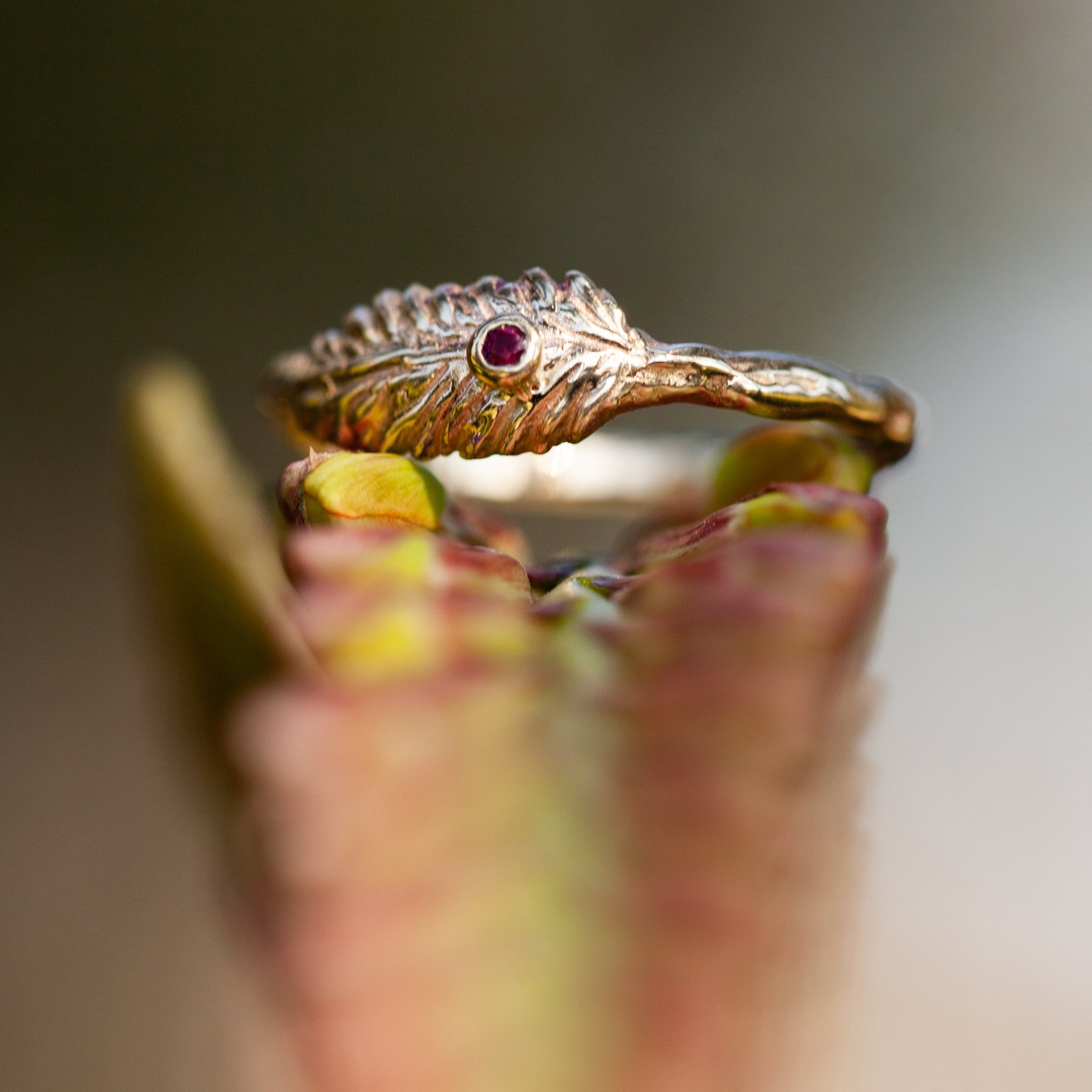 Feather ring