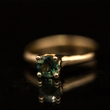 Load image into Gallery viewer, Sapphire gold solitaire ring
