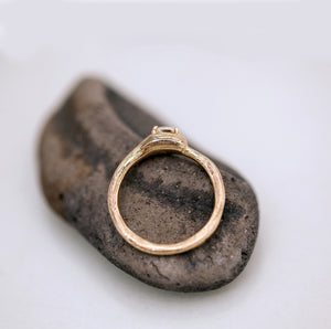 Enso gold ring