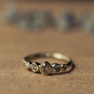 Five champagnes branch ring