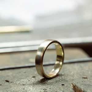 Two tone gold ring
