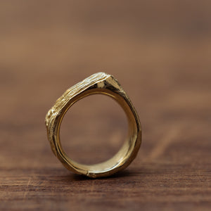 Kernel gold ring