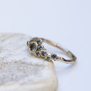 Asymmetric bubble ring with sapphires