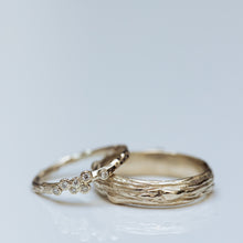 Load image into Gallery viewer, Bubble branch ring&amp; thick trunk wedding rings
