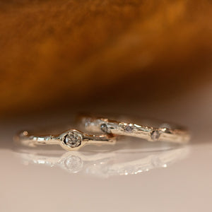 Burried diamond branch ring